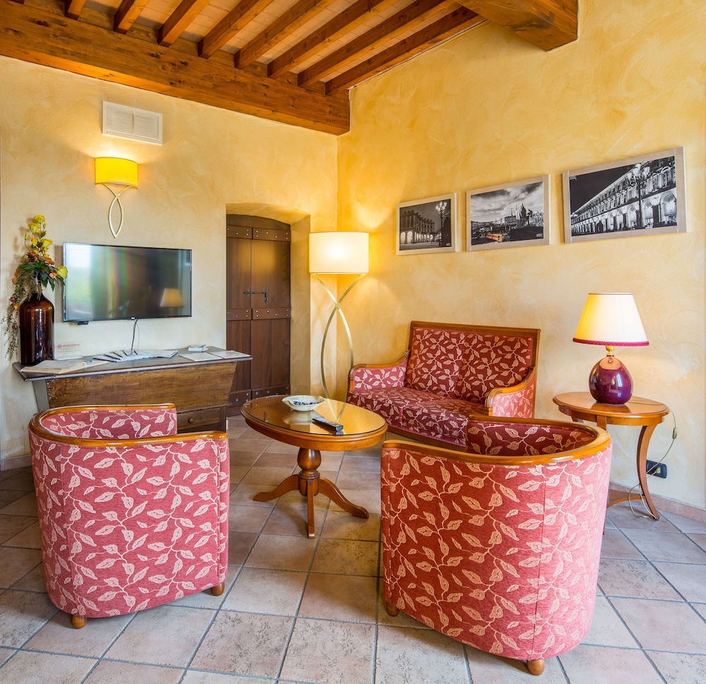 Best Western Plus Hotel Le Rondini 41/55