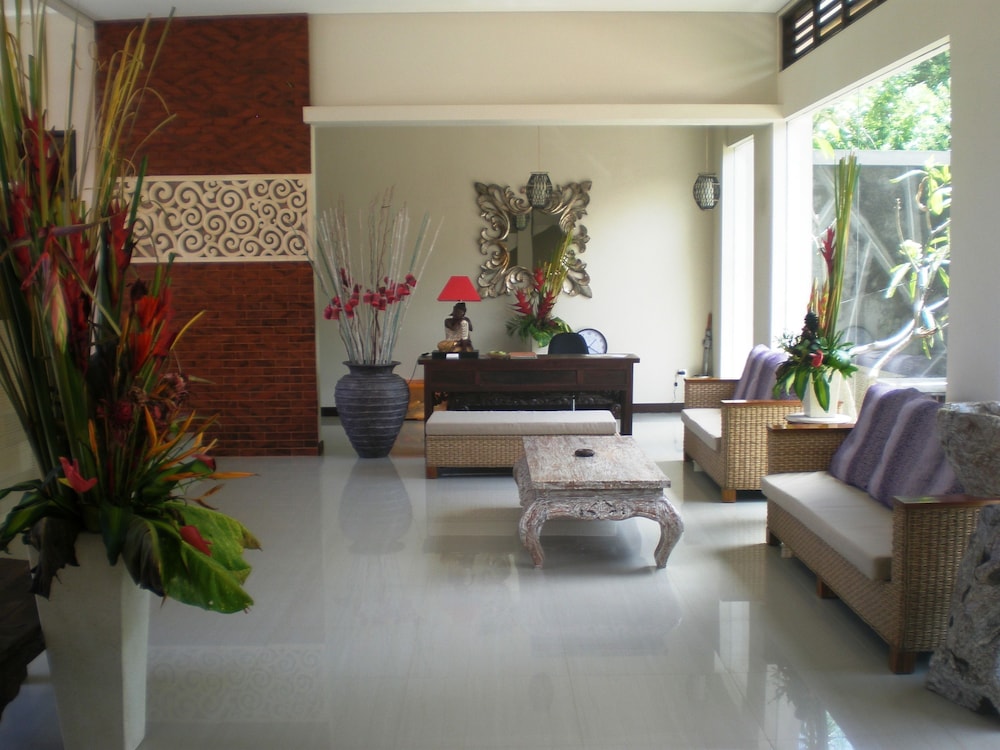 Svarna Suite Seminyak 45/62