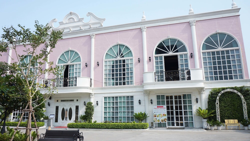 Westgate Residence Hotel 4/73