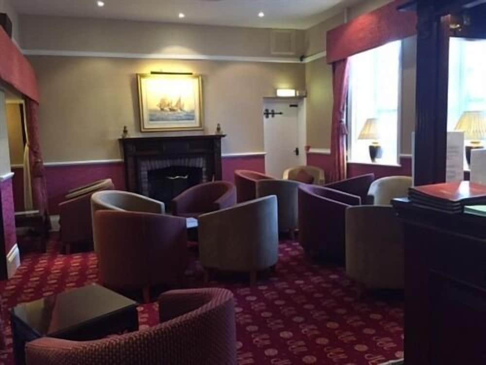 Hardwicke Hall Manor Hotel 16/36