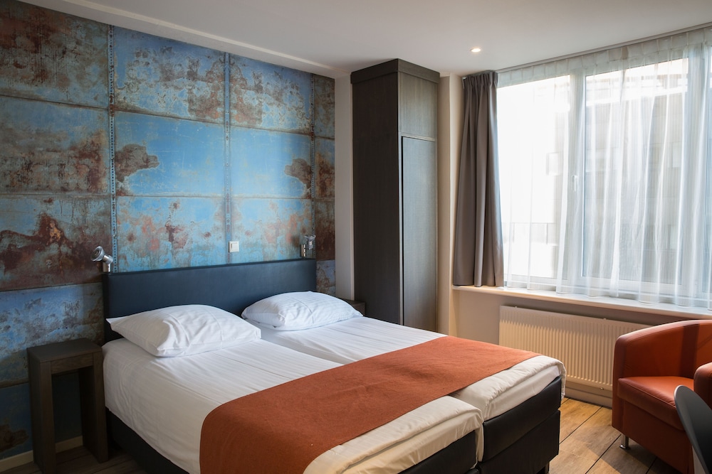 Thon Hotel Rotterdam 20/79