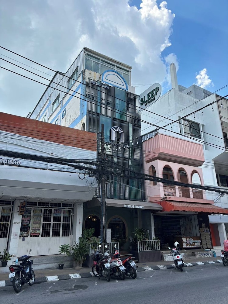 Sleep At Phuket 42/50
