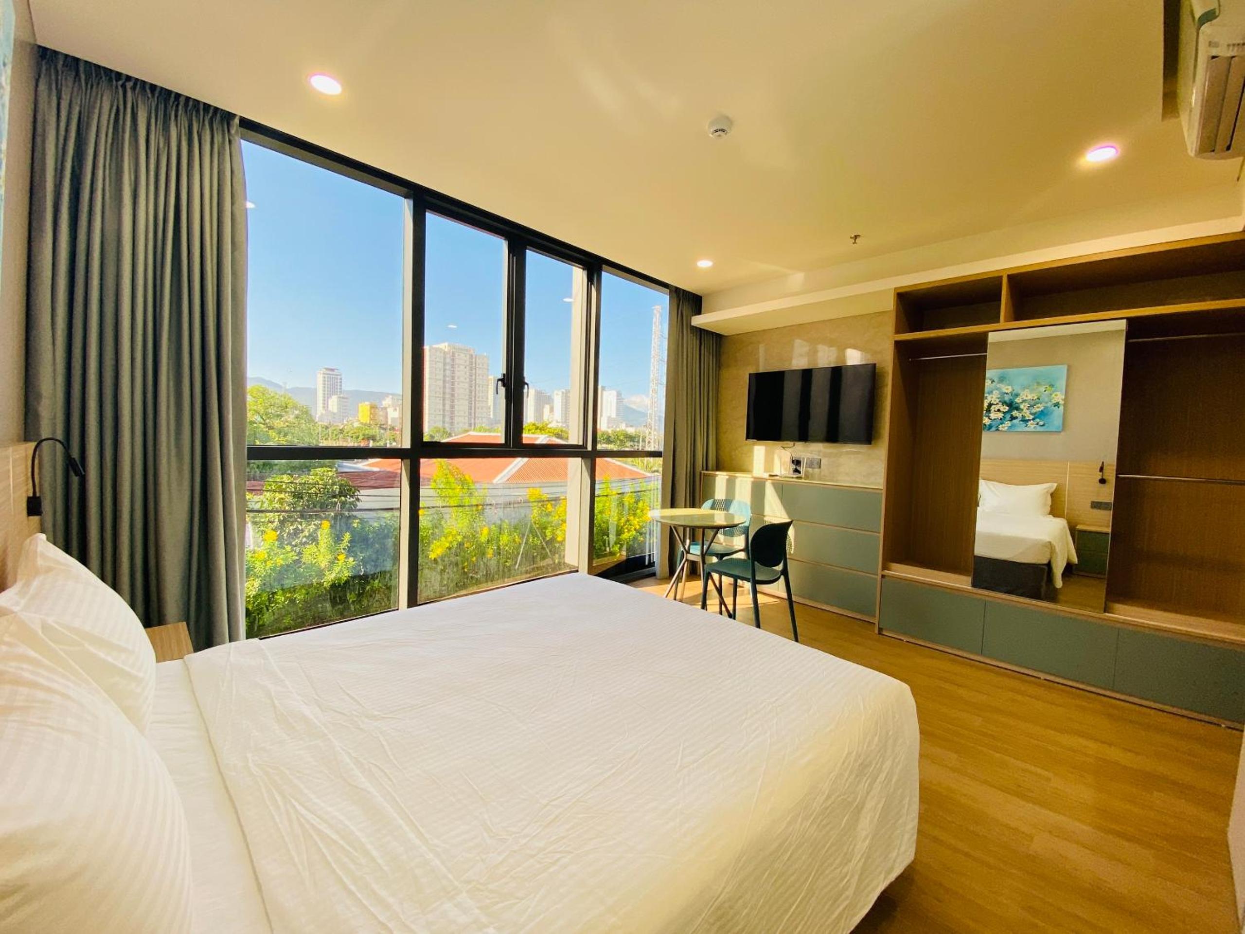 Nam Hotel & Spa 9/70