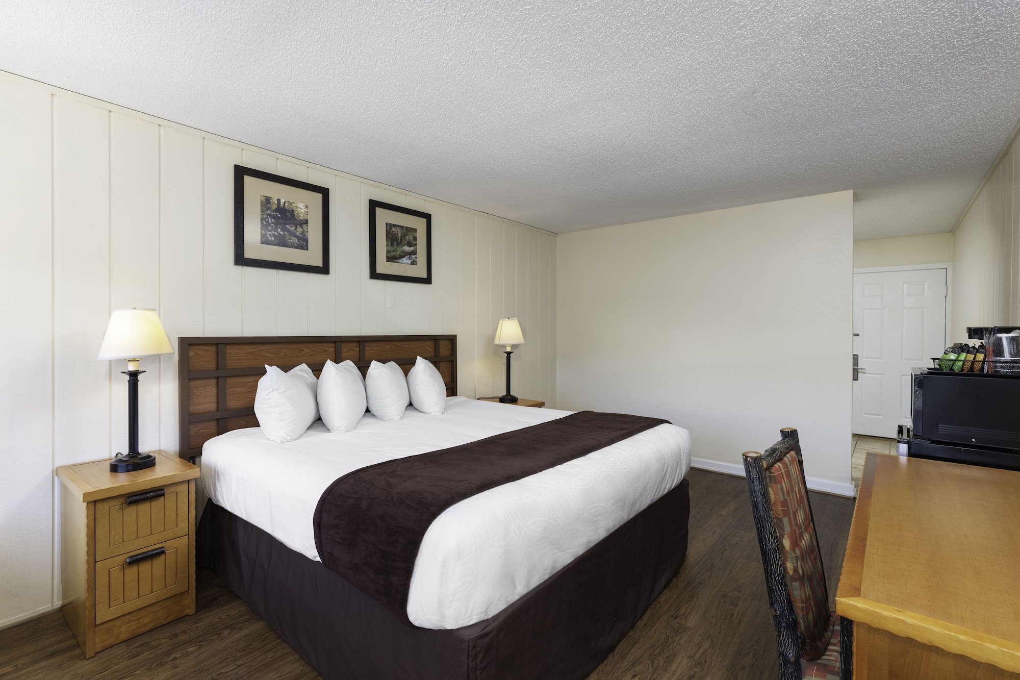 rooms