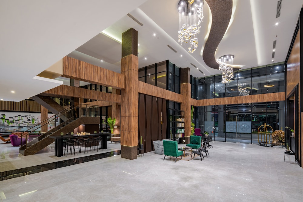 Eastern Hotel Bojonegoro 14/50