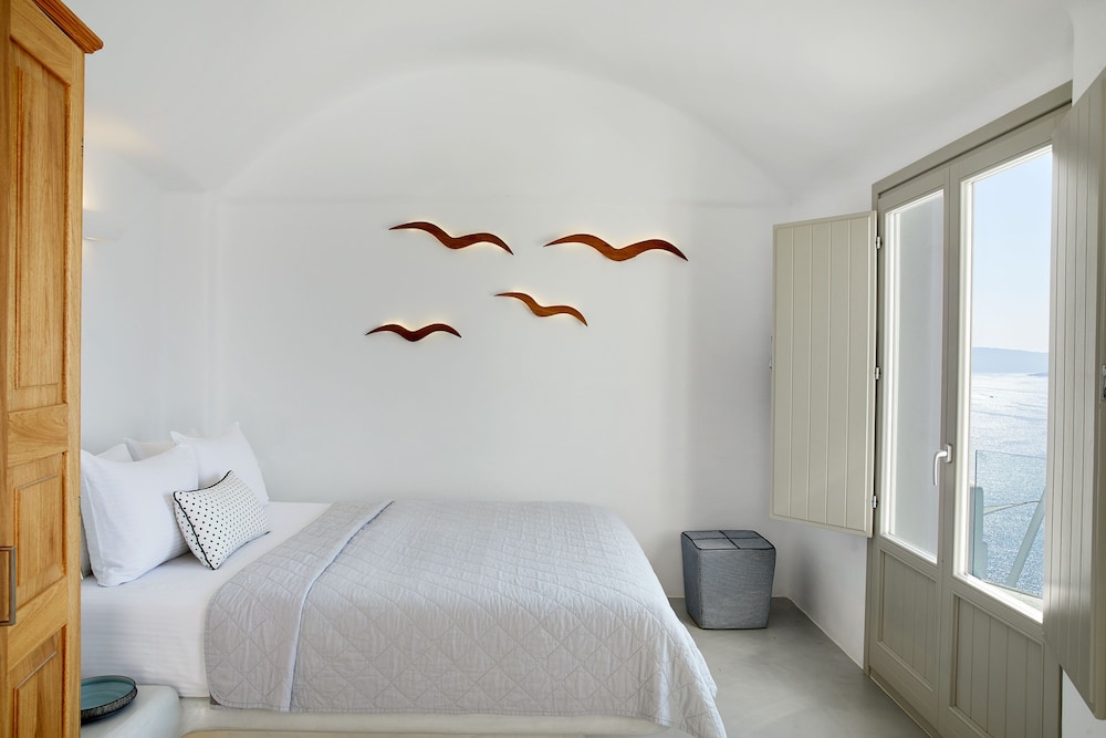 Allure Breeze Suites 31/79