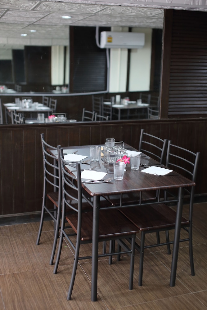 Sukhumvit 20 Guest House 39/46