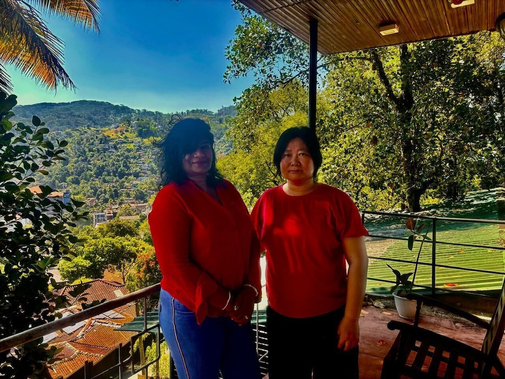 Tamarind Tree Inn 43/47