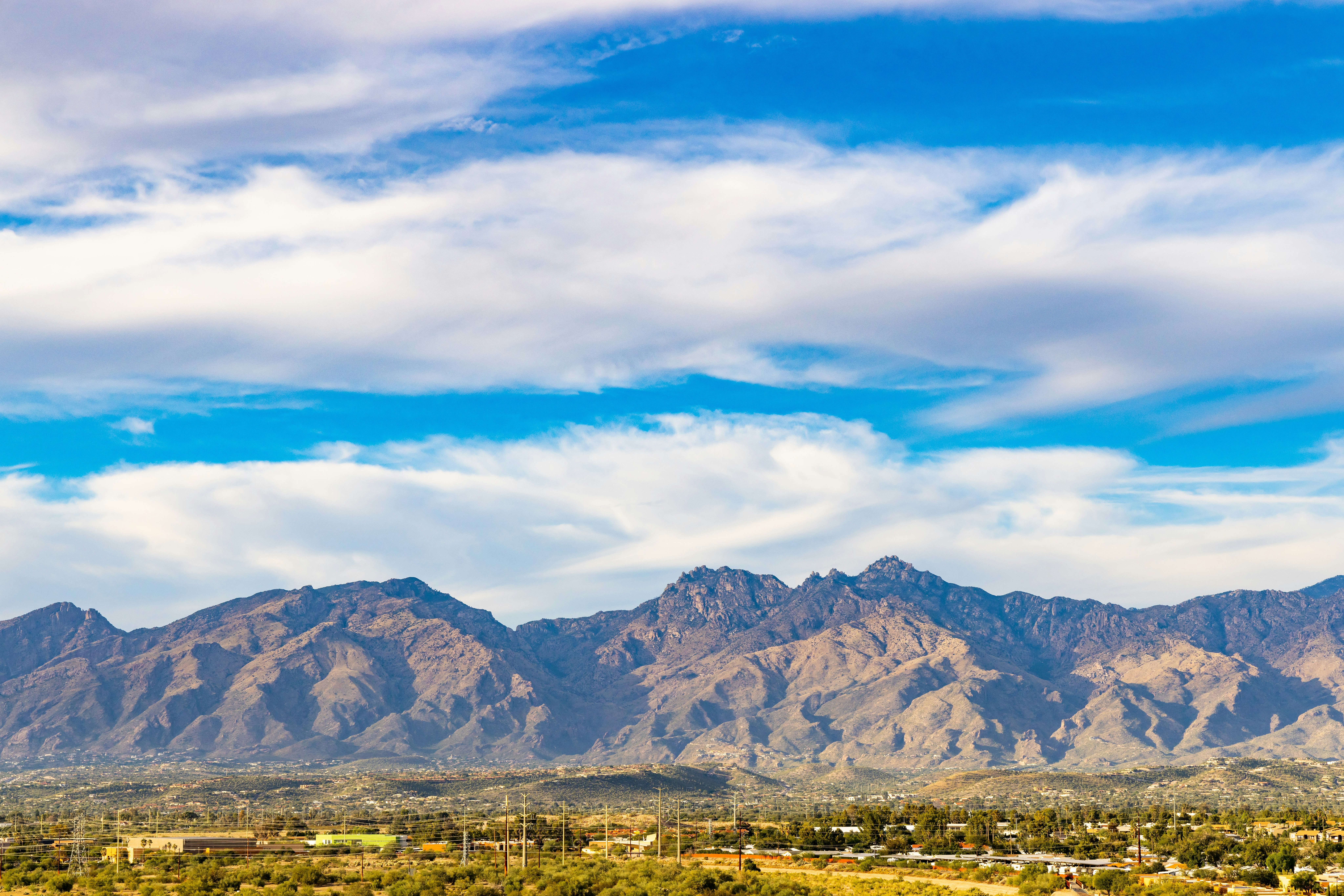 HILTON TUCSON EAST 49/53