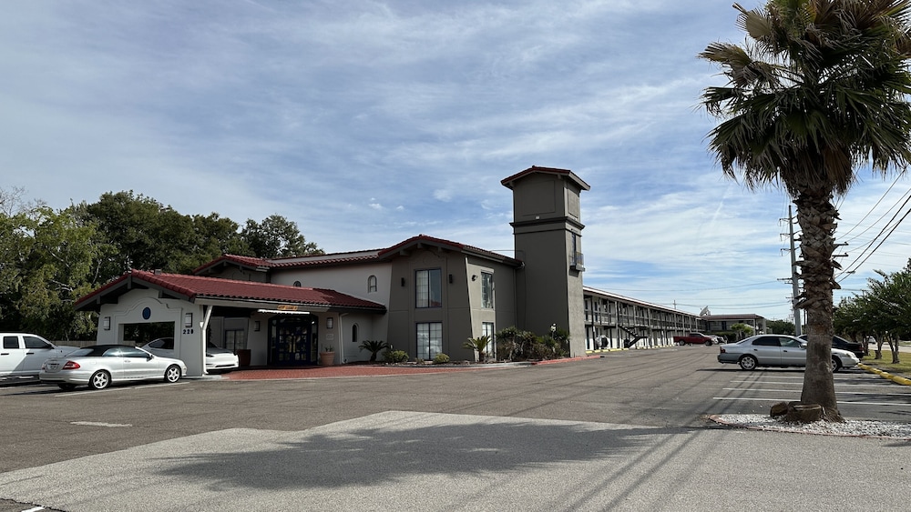 Motel6 Beaumont, TX 45/61