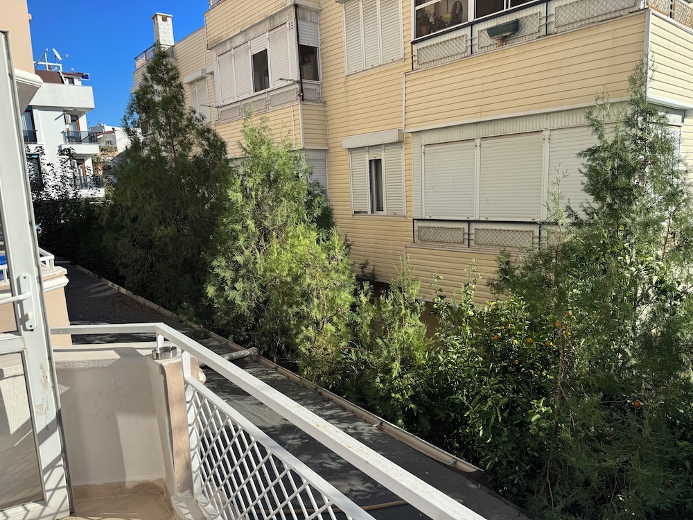 Kaktus Apart Hotel 3/50