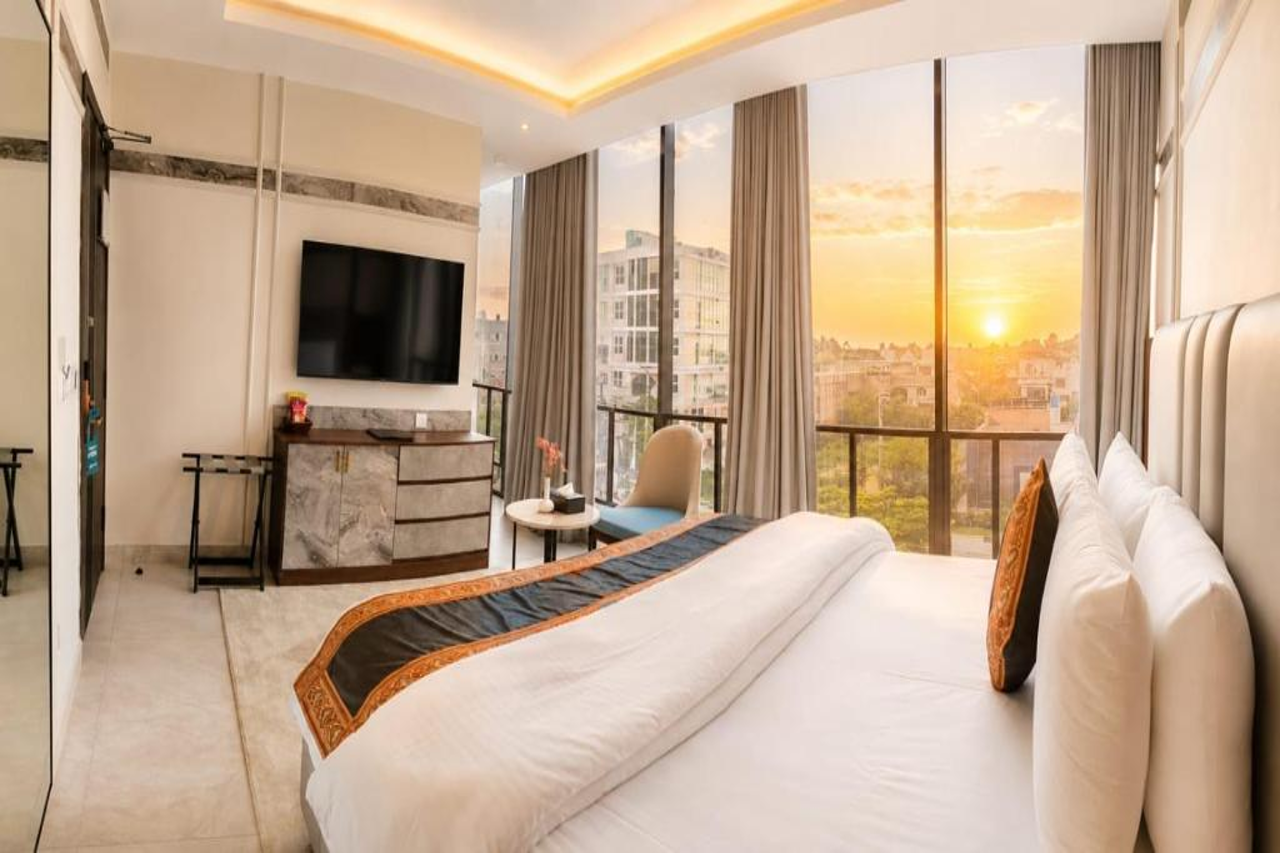 Room at Hotel Space Crest, FAISALABAD