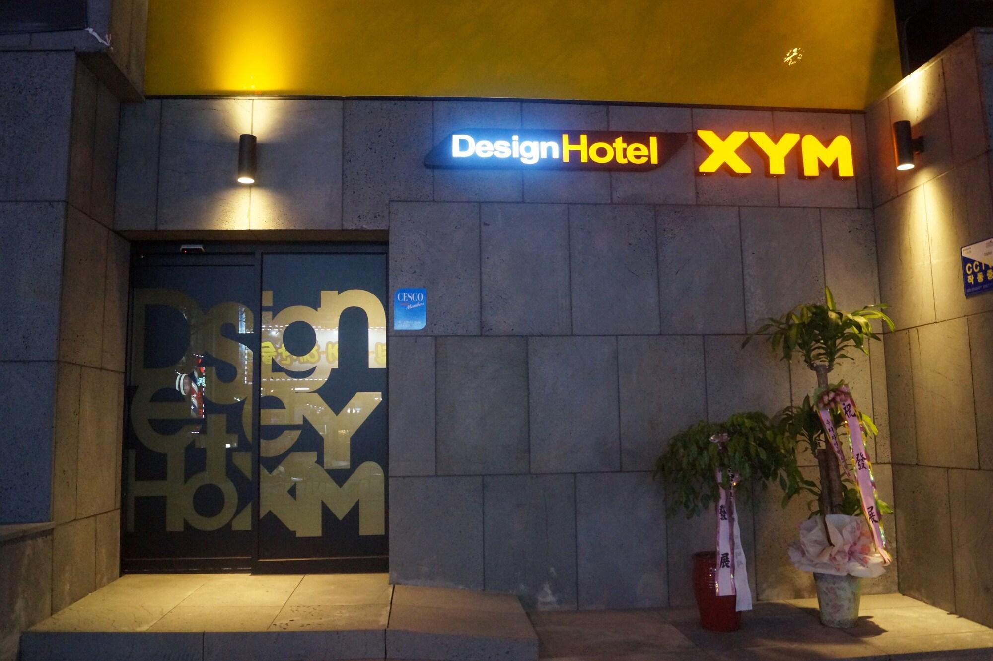 Design Hotel Xym 7/44