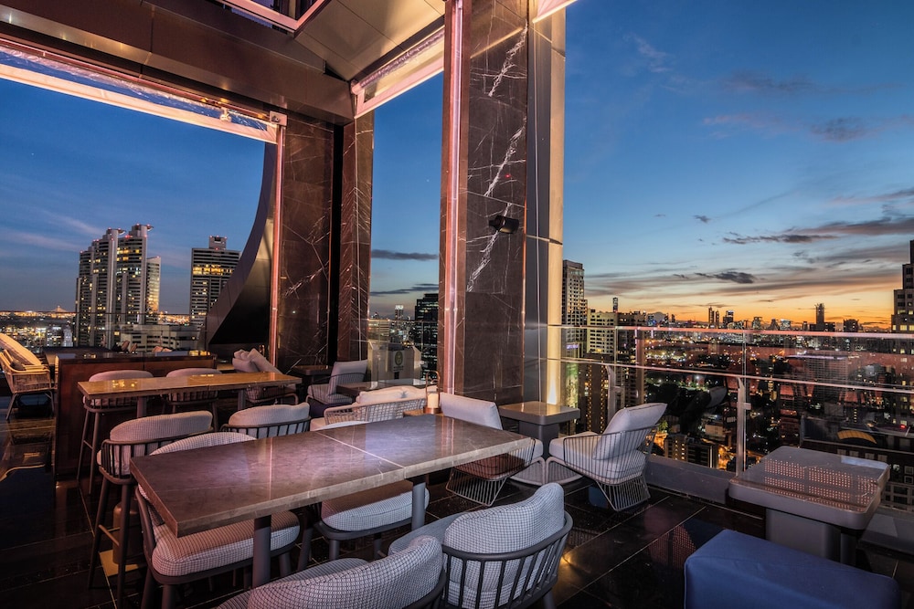 Carlton Hotel Bangkok Sukhumvit 21/50