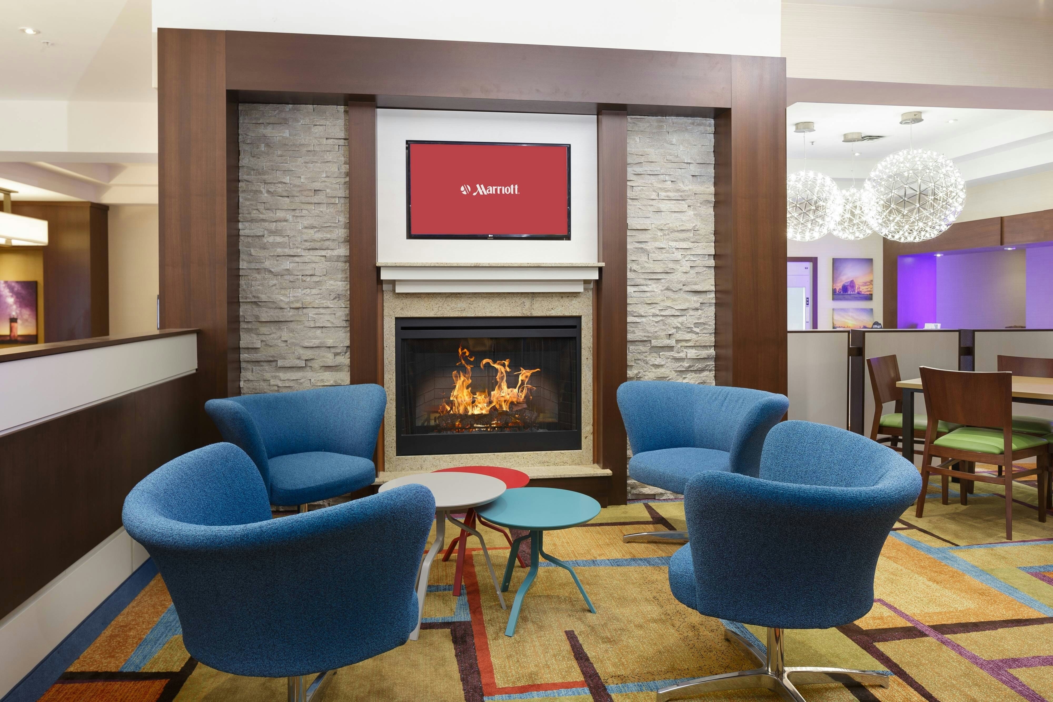 Fairfield Inn Suites By Marriott Belleville 29/48