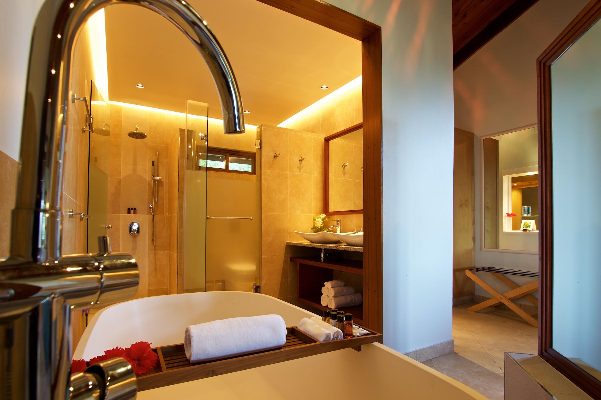 غرفة سوبيريور، Coco de Mer Hotel and Black Parrot Suites 7/7