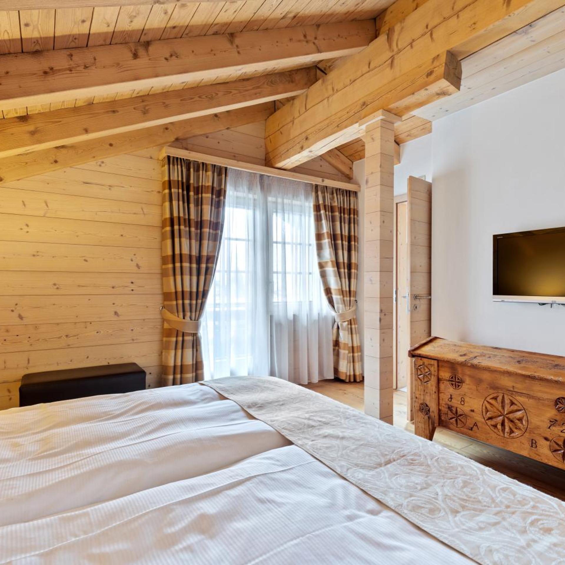 Chalet, Suite, Balcony
