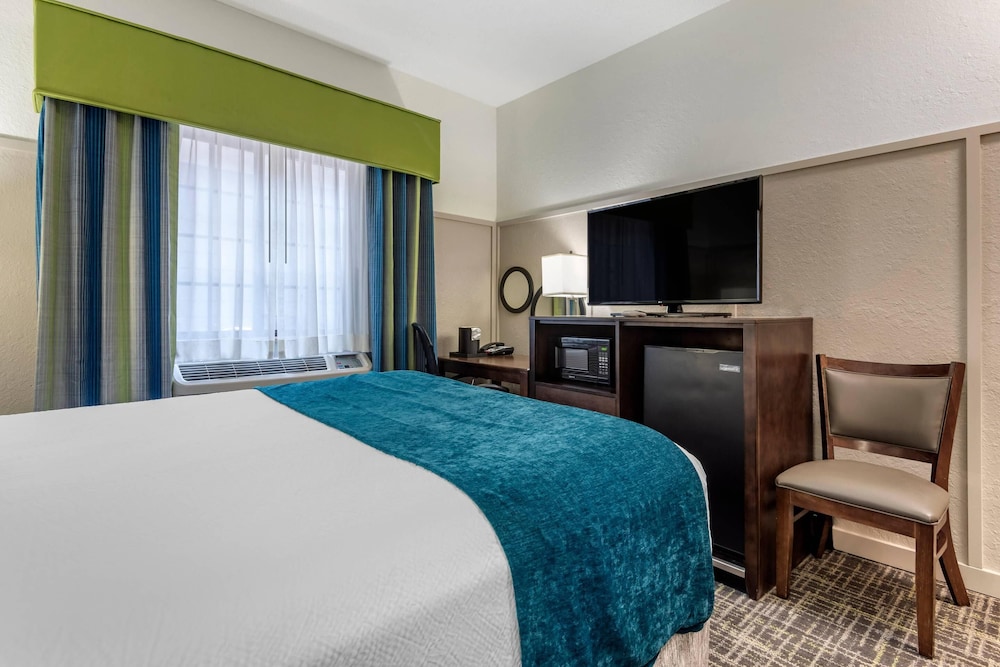 The Freeport Hotel Ascend Hotel Collection 18/50