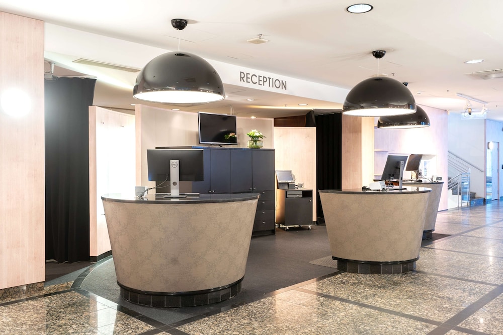 Radisson Blu Royal Hotel 6/50