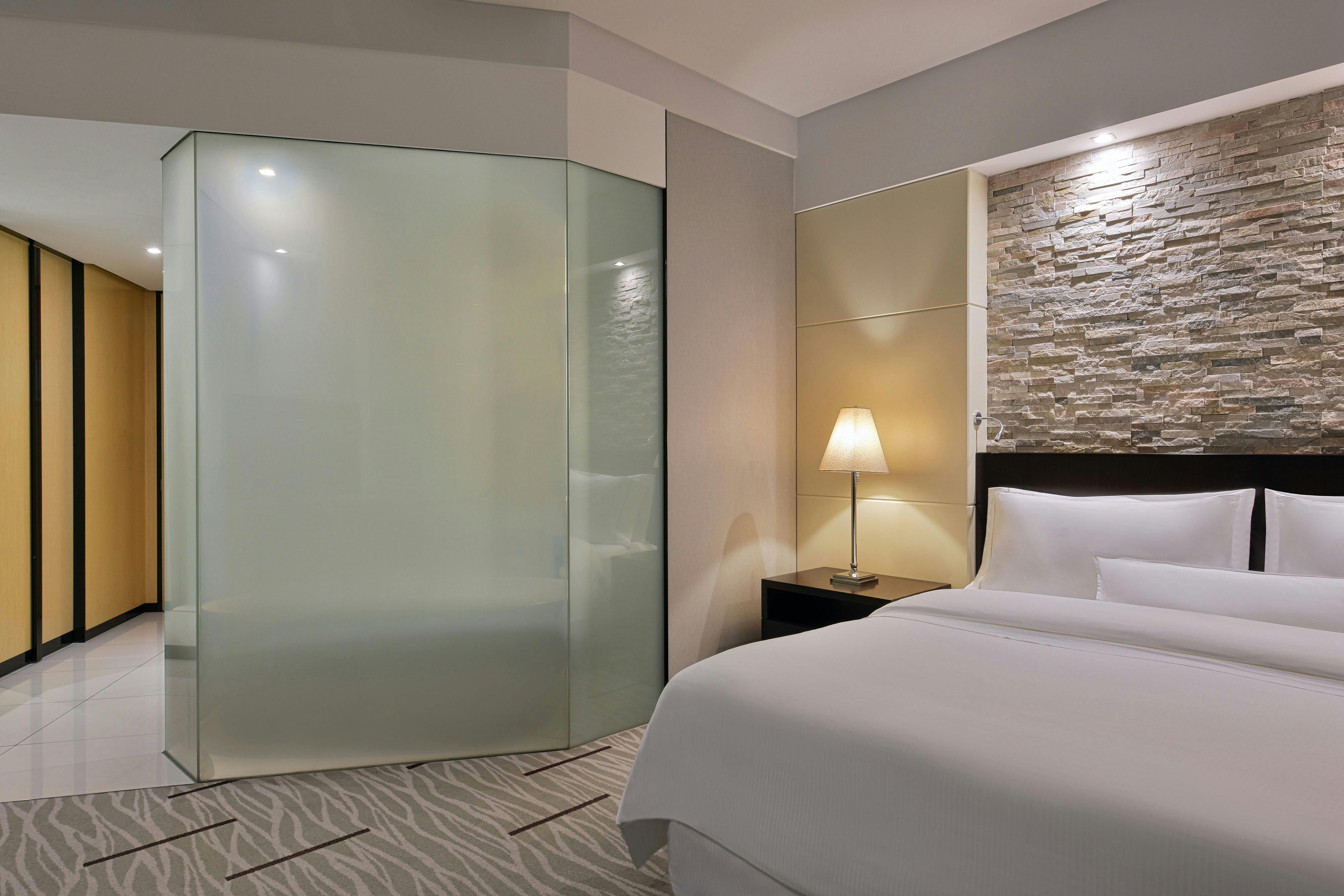 Room, King Bed