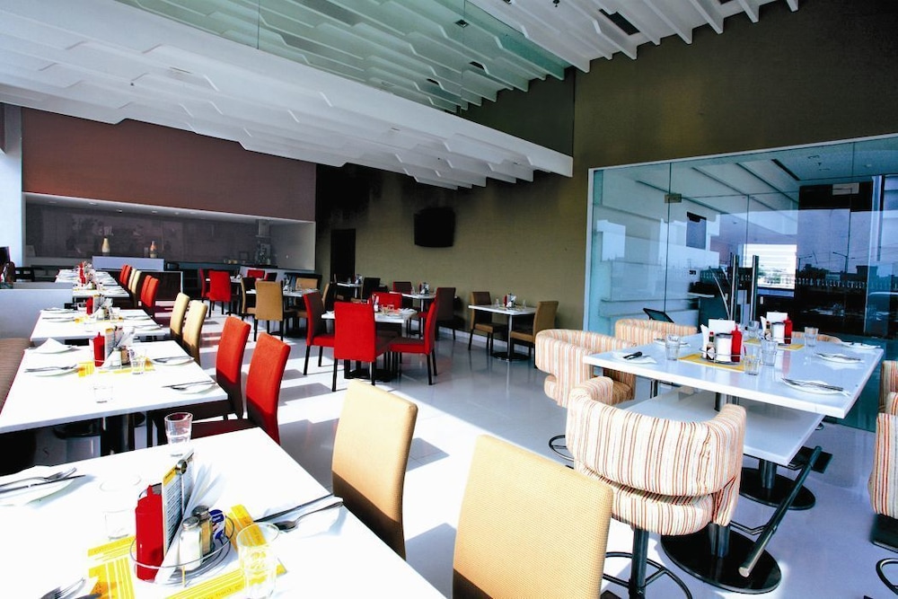 Keys Select By Lemon Tree Hotels, Ludhiana 31/46
