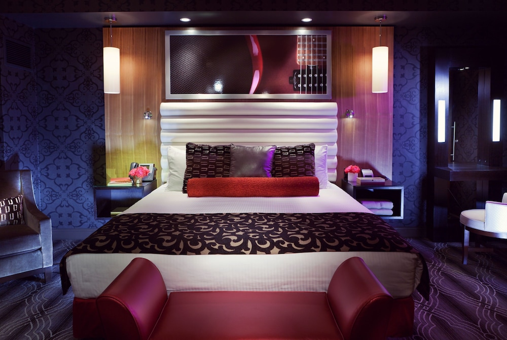 Hard Rock Hotel & Casino Tulsa 30/71