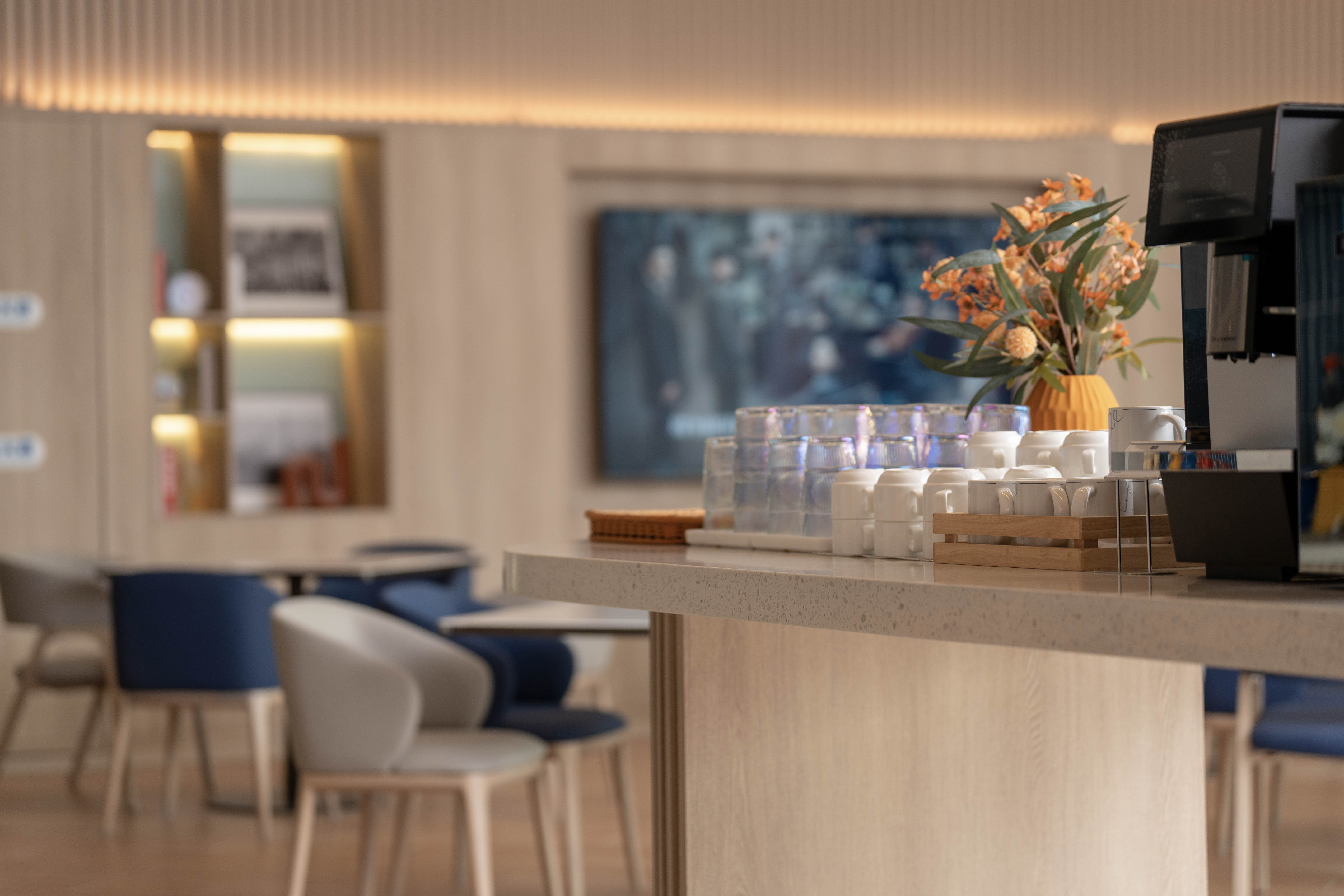 Holiday Inn Express Shanghai Hongqiao NECC 40/50