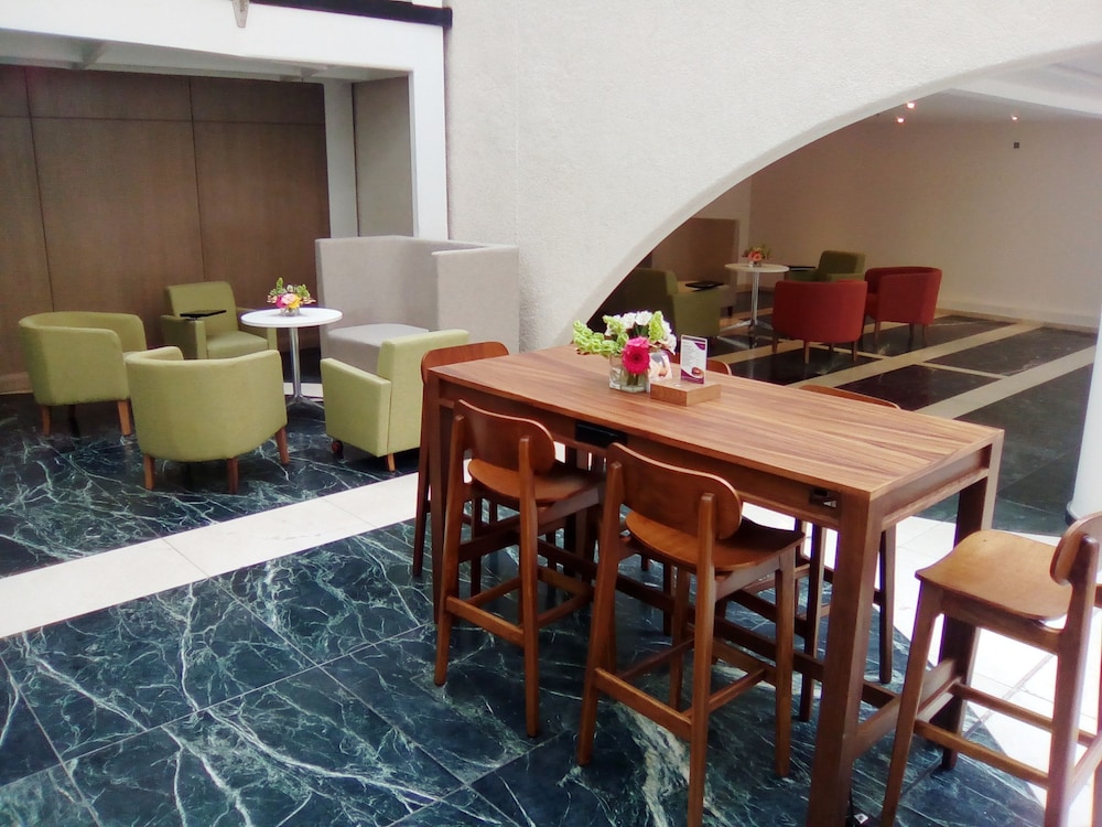 Crowne Plaza Toluca-Lancaster 52/78