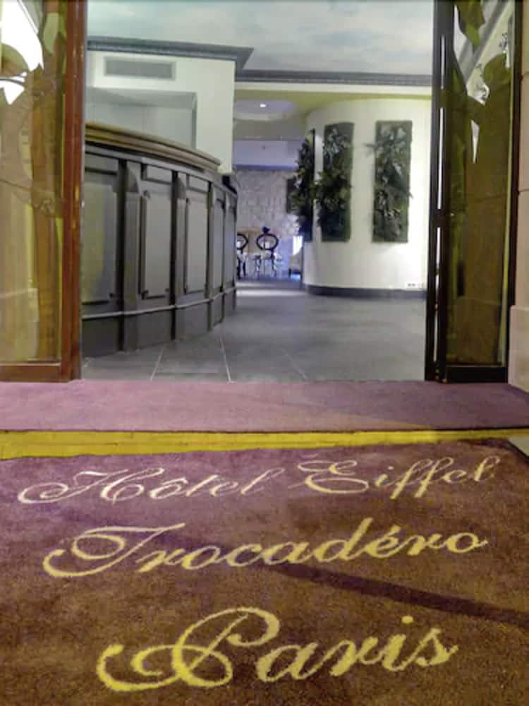 Hotel Eiffel Trocadero 52/55
