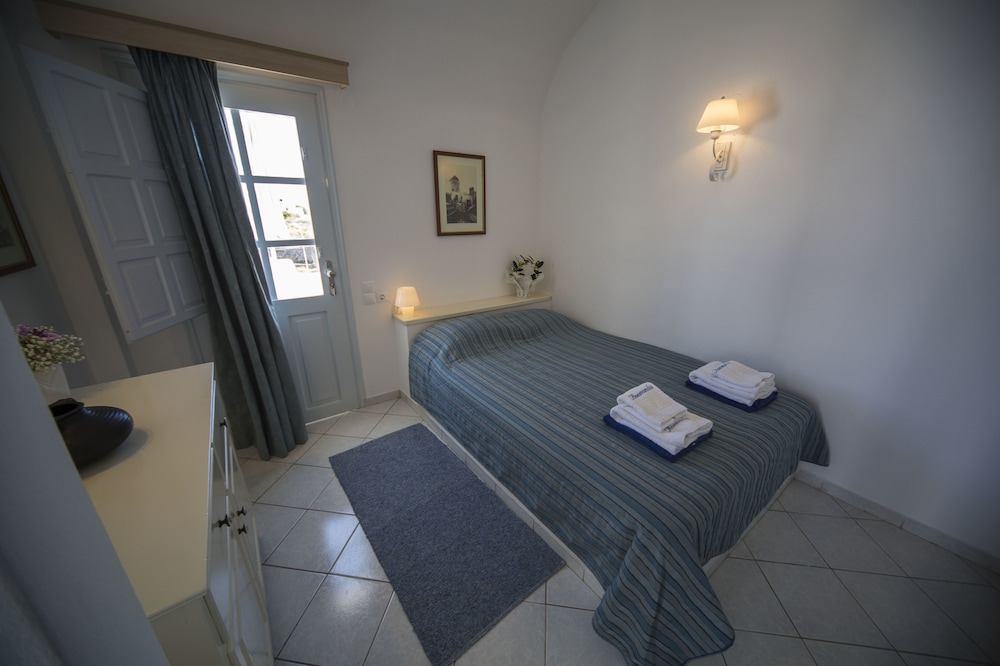 Ianthe Apartments And Villa 8/50