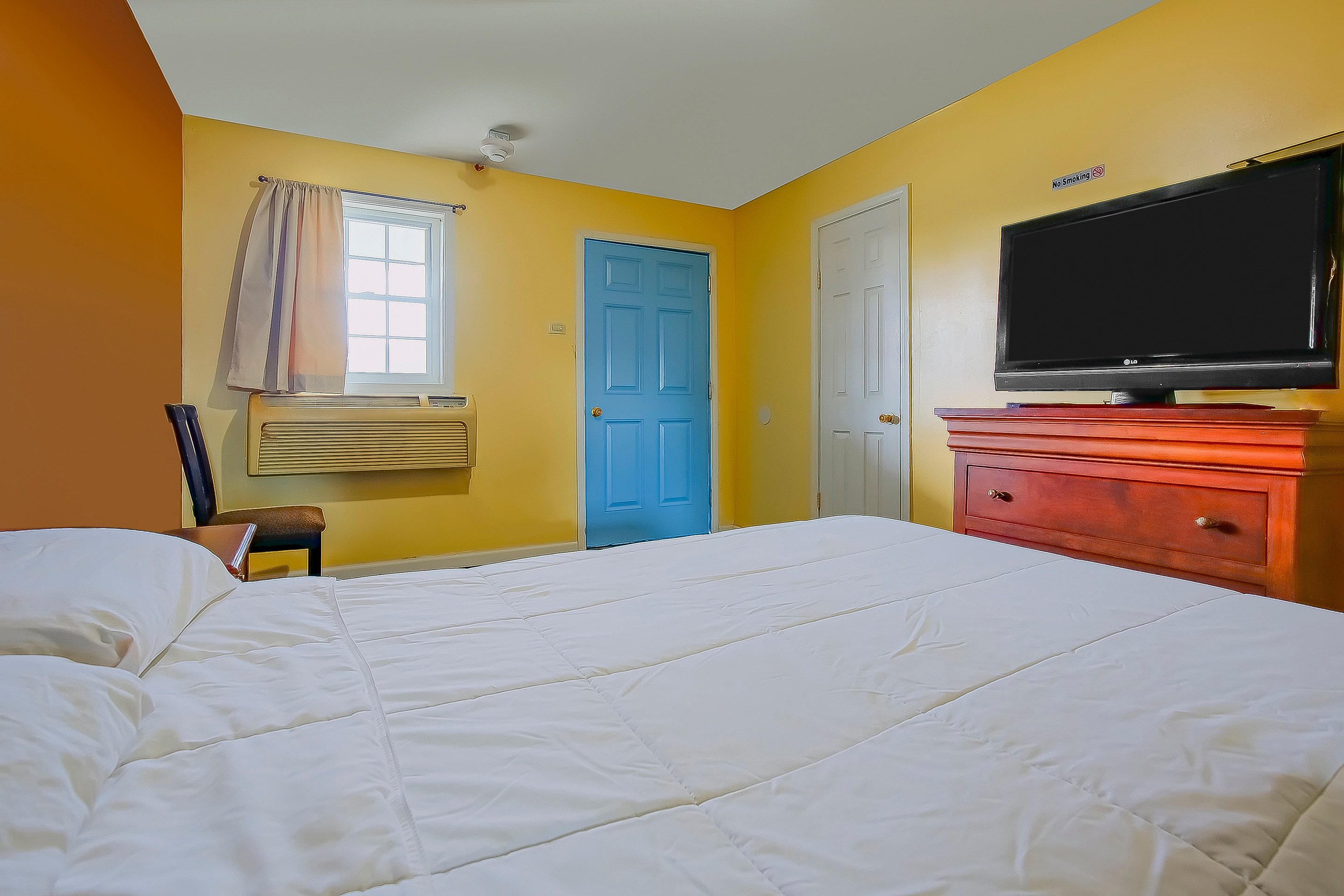 Room at Hotel O Markham IL near Harvey/Tinley Park, HARVEY - IL