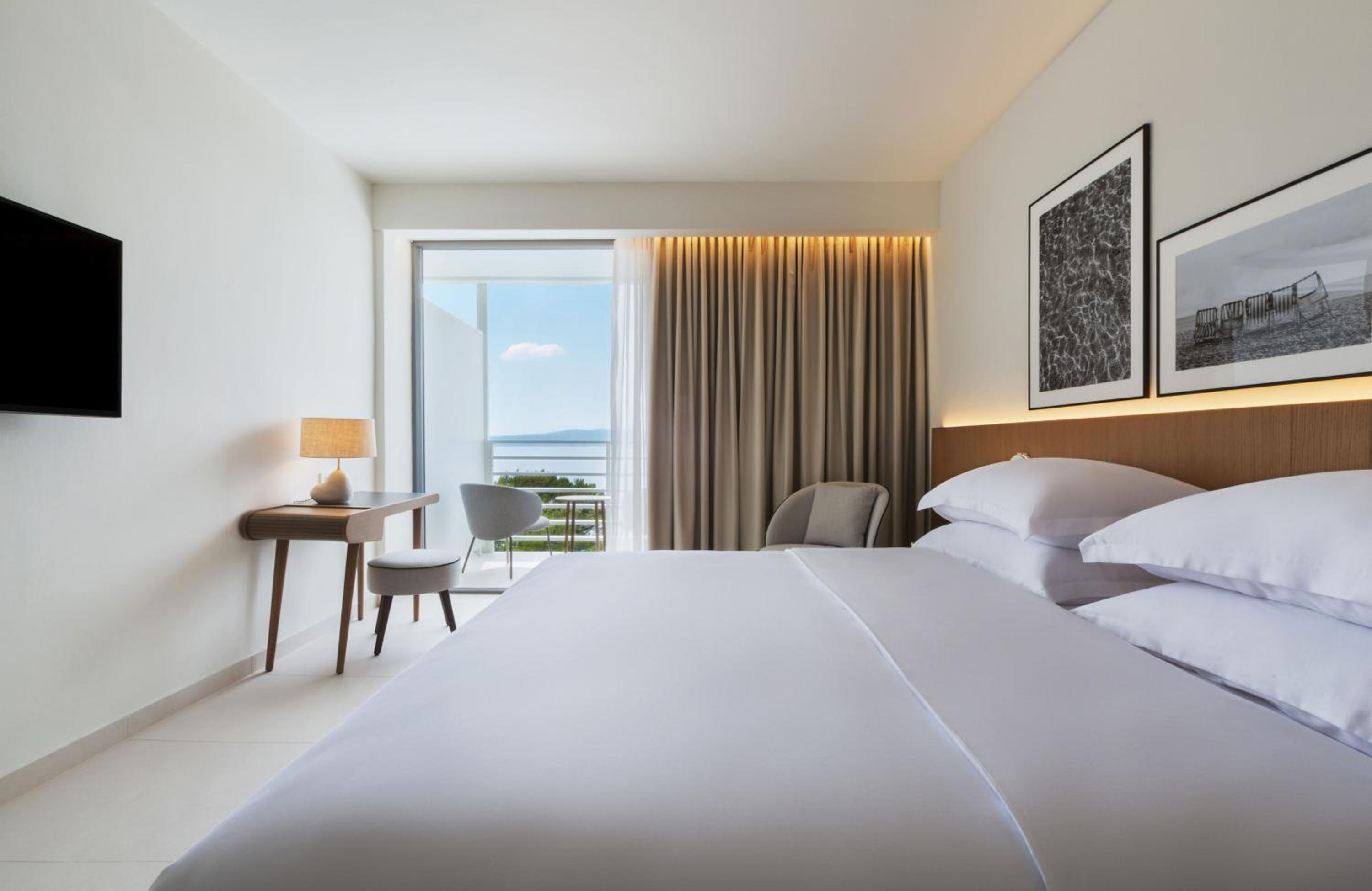 Room, Double Bed, Side Sea View