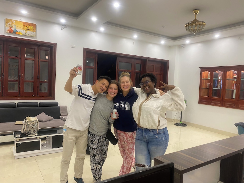 Hanoi Airport Suites Hostel & Travel 19/25