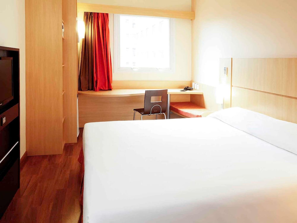 SUPERIOR, DOUBLE BED