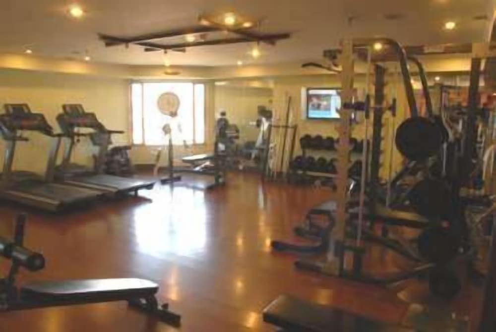 Four Points by Sheraton Lahore 32/64
