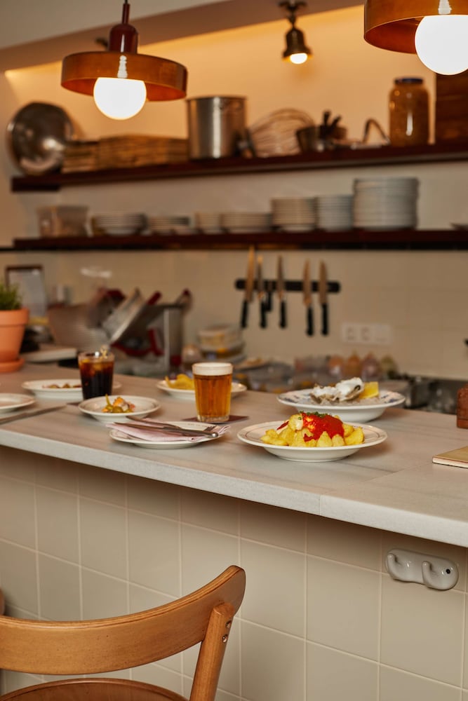 Restaurant-cafeteria