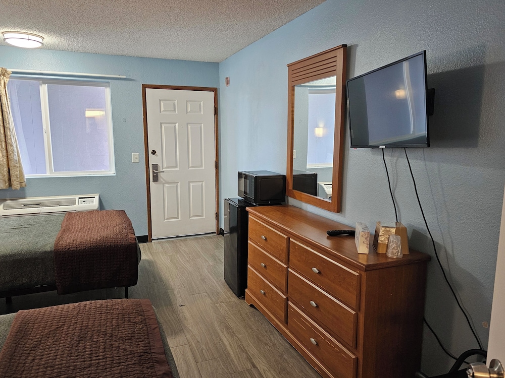 Sumner Motor Inn 9/55