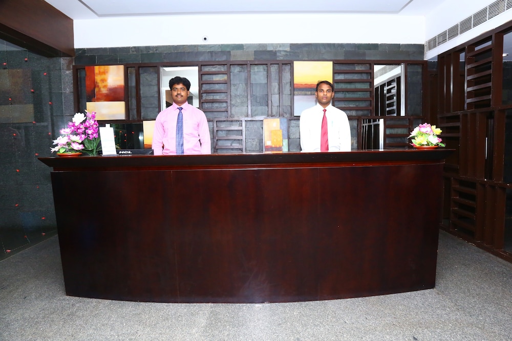 HOTEL ANAND REGENCY 2/12
