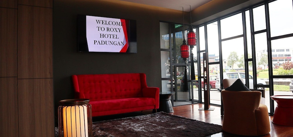 Roxy Hotel Padungan 13/31