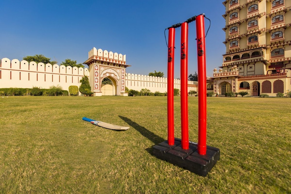Umaid Haveli-A Heritage Style Hotel & Resort 61/66
