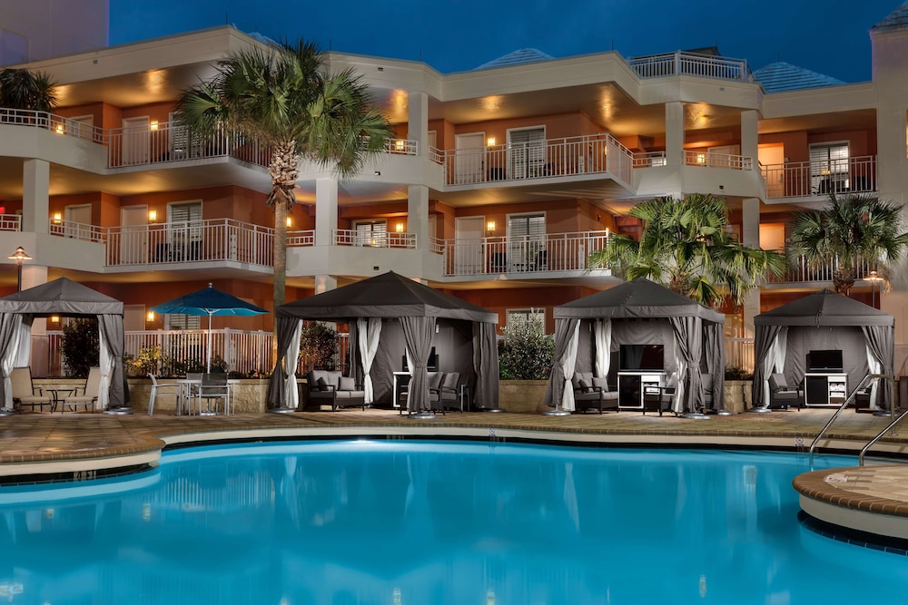 Embassy Suites by Hilton Orlando Lake Buena Vista Resort 10/100