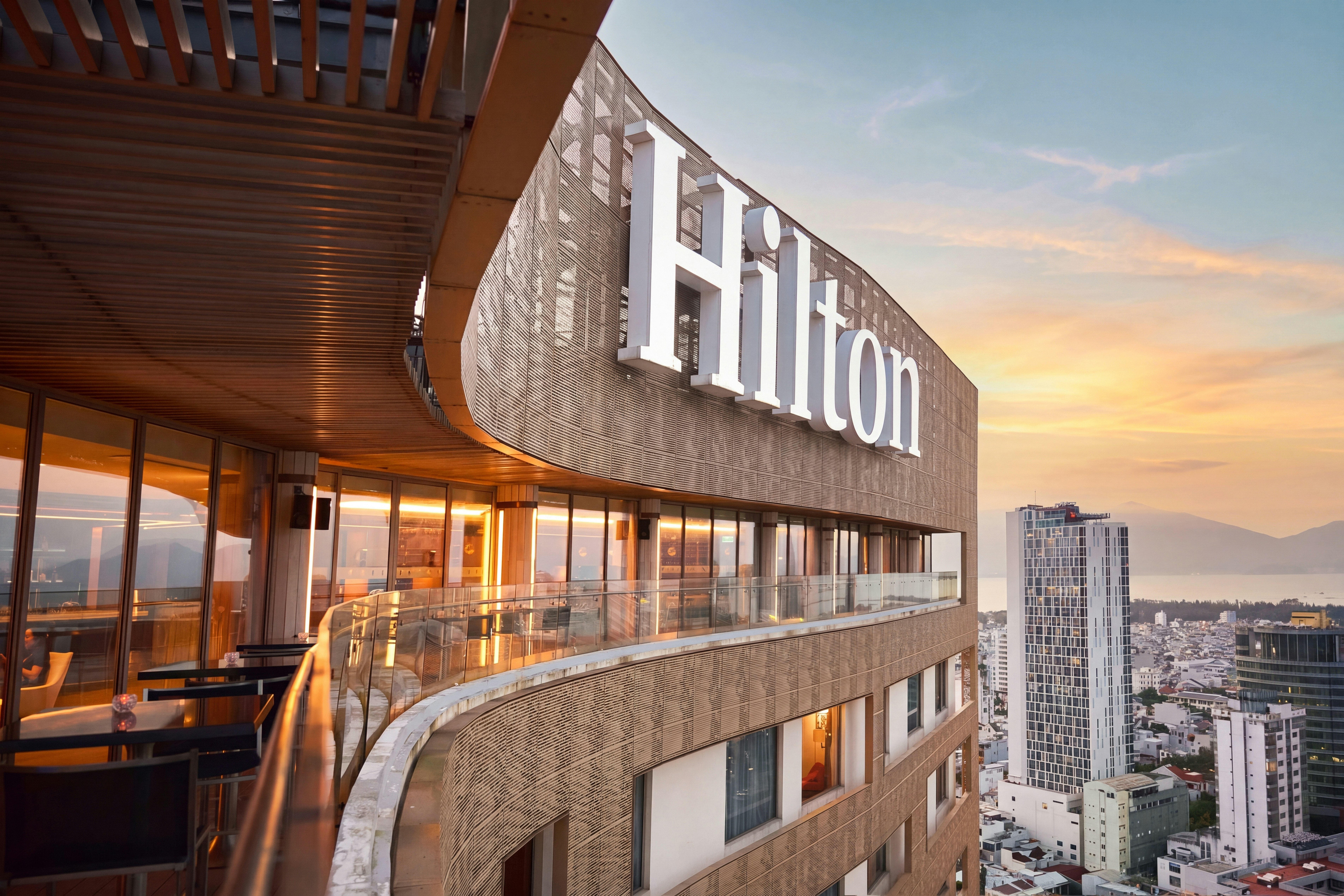 Hilton Da Nang 3/42
