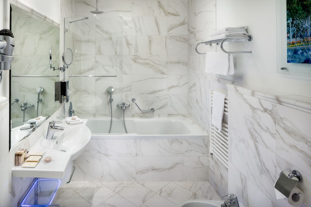 Centralni Lazne Ensana Health Spa Hotel 47/49