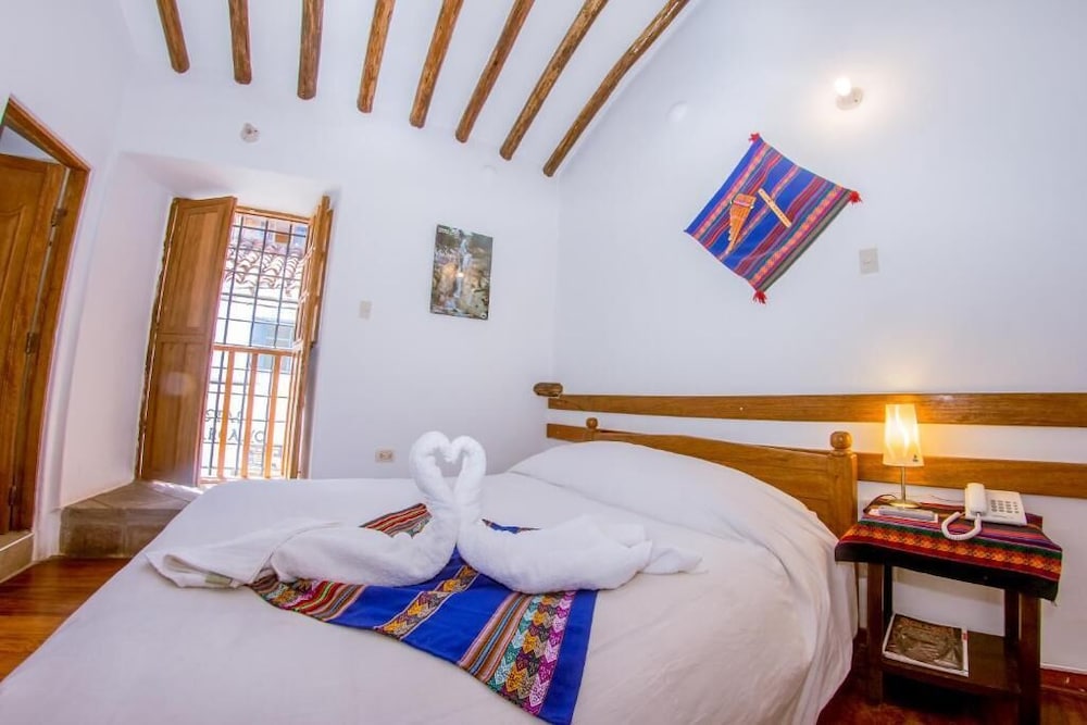 Hostal El Grial 25/53