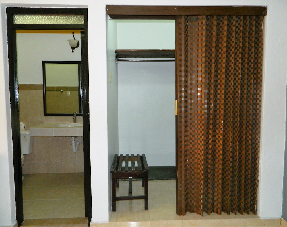 Hotel Montejo by Kavia 38/74
