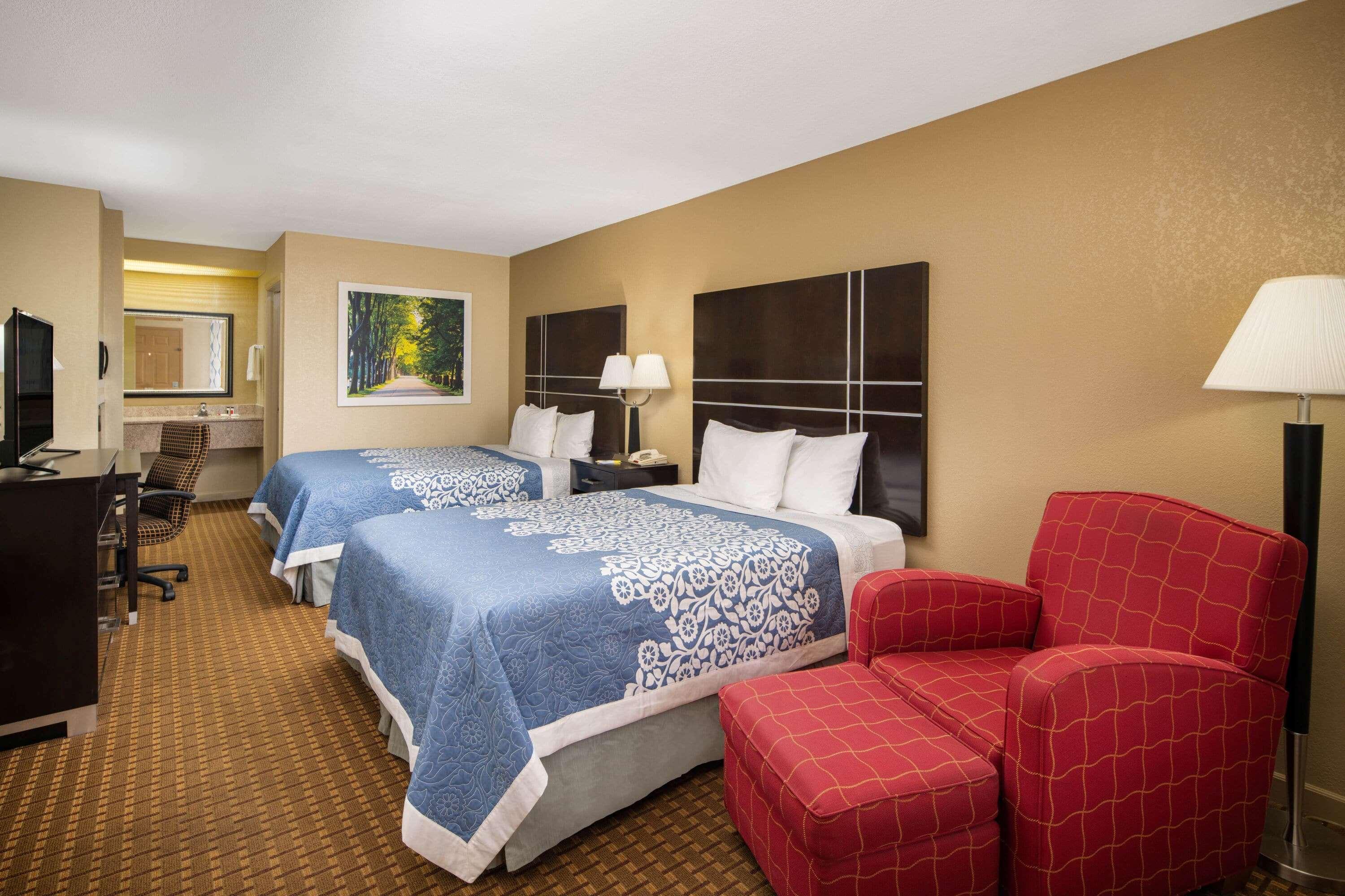 Days Inn By Wyndham Thomaston 14/22