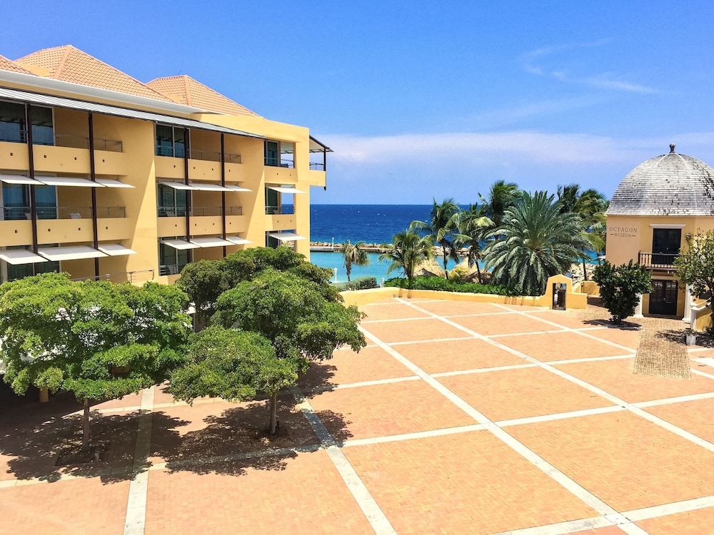 Avila Beach Hotel 45/74