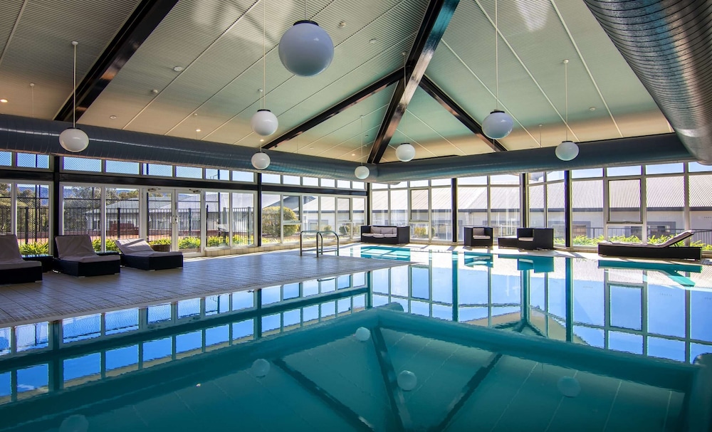 Horizons Lake Jindabyne 41/80