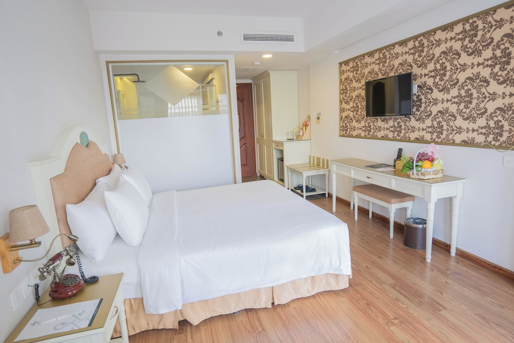 غرفة ديلوكس بسرير كوين بإطلالة على المدينة، Isena Nha Trang Hotel 2/10