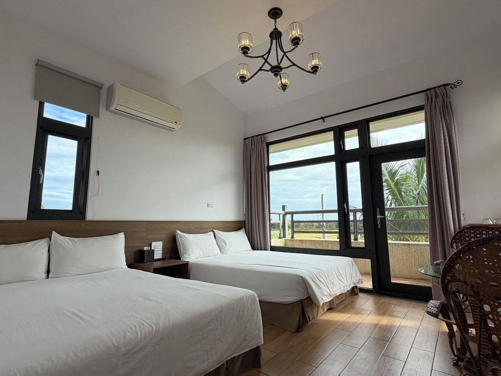 Simple Life B&B 25/67